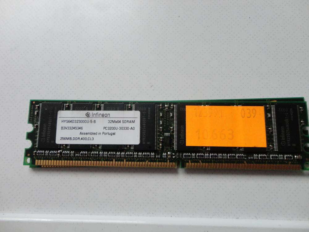 ARBEITSSPEICHER RAM DDR1 400MHZ CL3 Acer Ifineon PC3200U 256MB