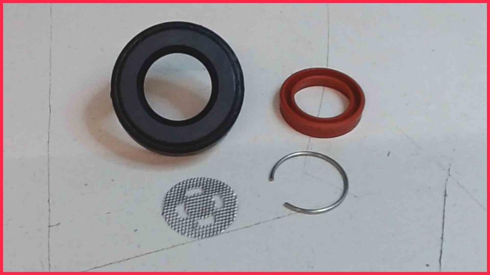 Muffe Einlauf Wassertank CafeRomatica NICR610 670 -2