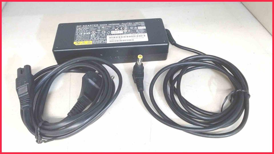 Netzteil Adapter  DC19V 4.22A SEE100P2-19.0 Fujitsu Lifebook E734