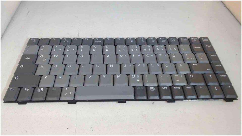 Original Deutsche Tastatur Keyboard
 Gericom OVII PIII 700 3001S